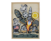 Load image into Gallery viewer, Lunar Lander Balance Game & Playset