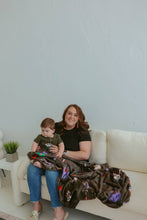Load image into Gallery viewer, Ellie Sue Coco Throw Blanket