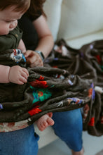 Load image into Gallery viewer, Ellie Sue Coco Throw Blanket