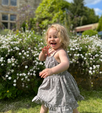 Load image into Gallery viewer, Ettie & H Lizzy Grey