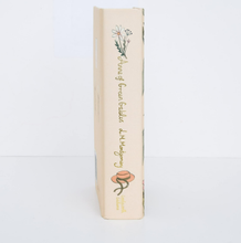 Load image into Gallery viewer, Anne of Green Gables | Collector's Edition | Hardcover Book
