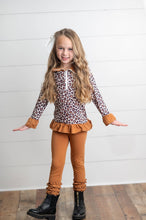 Load image into Gallery viewer, Rust &amp; Leopard Ruffle Zip Up Carmel Pant Set
