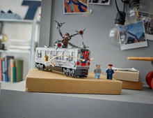 Load image into Gallery viewer, Spider-Man vs. Doc Ock Subway Train Scene
