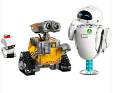 Load image into Gallery viewer, Wall-e &amp; Eve
