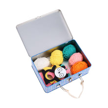 Load image into Gallery viewer, Creature Crafts: My Pom-Pom Friends
