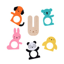 Load image into Gallery viewer, Creature Crafts: My Pom-Pom Friends
