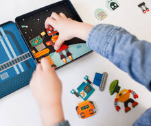 Load image into Gallery viewer, Robot Remix Magnetic Play Set

