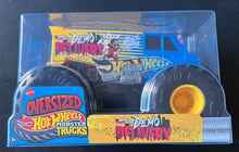 Load image into Gallery viewer, Hot Wheels Monster Truck
